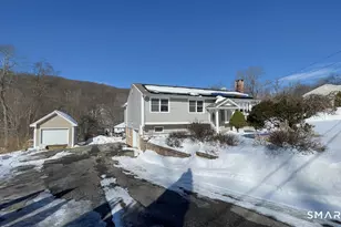 205 W Rd, Beacon Falls, CT 06403 - Photo 32