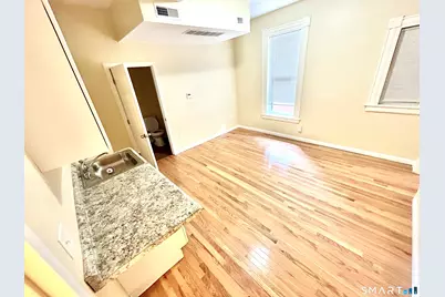 135 West Main Street #3C, Waterbury, CT 06702 - Photo 2