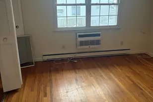 21 River Pl, Stamford, CT 06907 - Photo 10