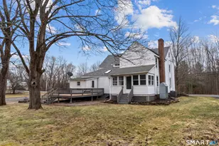 392 Boston Neck Rd, Suffield, CT 06078 - Photo 2