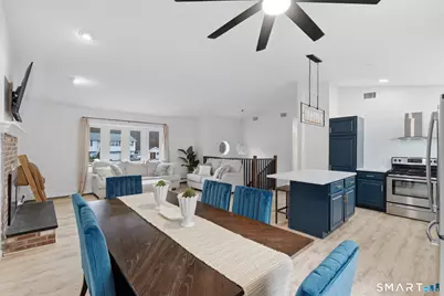 4 Rosewood Court, Naugatuck, CT 06770 - Photo 8