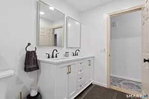 4 Rosewood Ct, Naugatuck, CT 06770 - Photo 14