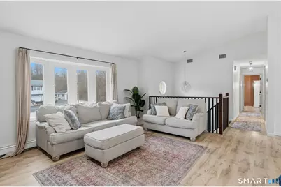 4 Rosewood Court, Naugatuck, CT 06770 - Photo 4