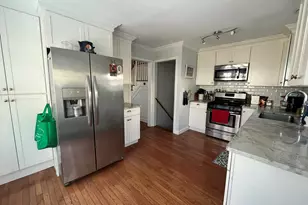 55 Rolling Wood Dr, Stamford, CT 06905 - Photo 6