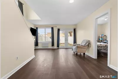 84 Taylor Avenue #APT 1, Norwalk, CT 06854 - Photo 6