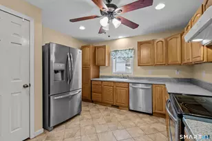 30 Ruth St, Norwich, CT 06360 - Photo 16