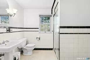 378 High St, Fairfield, CT 06824 - Photo 18