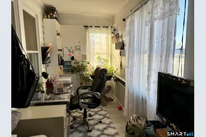 20 Wardwell Street, Stamford, CT 06902 - Photo 4