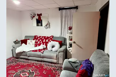 20 Wardwell Street, Stamford, CT 06902 - Photo 16