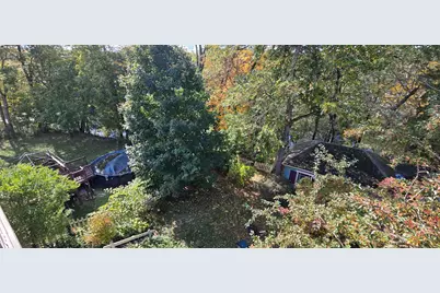 40 Maple Grove Avenue, Norwich, CT 06360 - Photo 4