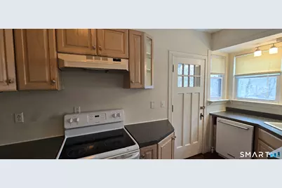 40 Maple Grove Avenue, Norwich, CT 06360 - Photo 6