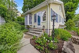 16 N Main St, Essex, CT 06442 - Photo 4