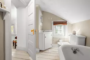 16 N Main St, Essex, CT 06442 - Photo 28