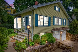 16 N Main St, Essex, CT 06442 - Photo 2