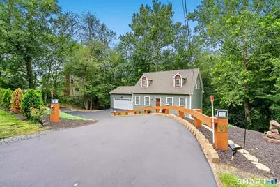 11 Hamilton Road, East Granby, CT 06026 - Photo 1