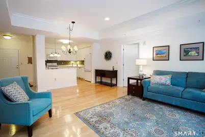 15 Cassandra Boulevard #APT 204, West Hartford, CT 06107 - Photo 6