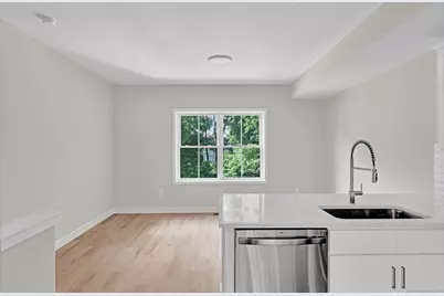 70 Whiting Street #Apt D, Plainville, CT 06062 - Photo 6