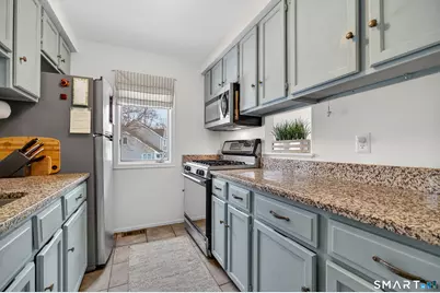 59 Old Post Road #APT F1, Clinton, CT 06413 - Photo 16