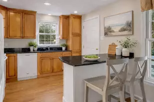 2 Esterly Farms Rd, Madison, CT 06443 - Photo 10