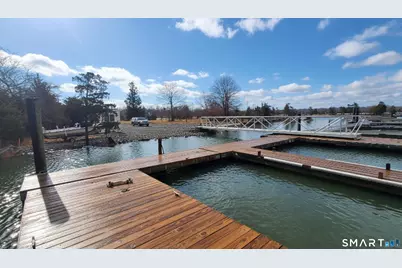 4 Boston Post Road, Madison, CT 06443 - Photo 1