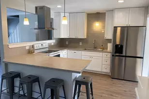 88 Douglas Rd, Glastonbury, CT 06033 - Photo 2