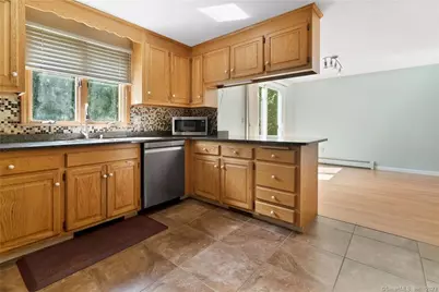 25 Walcott Green #25, South Windsor, CT 06074 - Photo 12