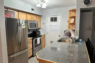 133 Meadow St, Milford, CT 06461 - Photo 4