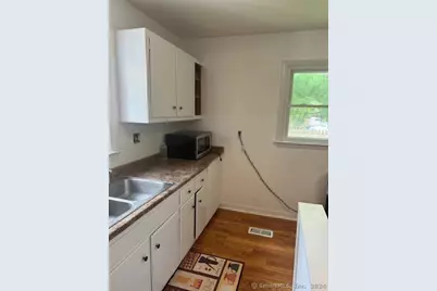 655 West Avenue #Back, Milford, CT 06461 - Photo 4