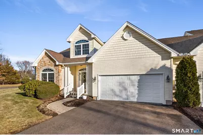 9 Green Briar Drive #9, Suffield, CT 06078 - Photo 2