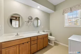 9 Green Briar Dr, Suffield, CT 06078 - Photo 26