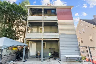 31 Eastwood Ave, Waterbury, CT 06705 - Photo 10