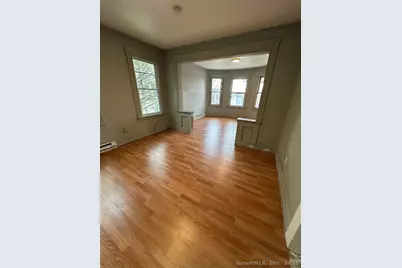 31 Eastwood Avenue, Waterbury, CT 06705 - Photo 6