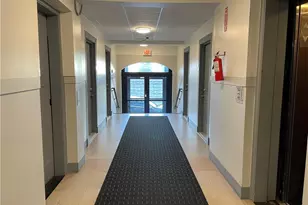 213 Golden Hill St, Bridgeport, CT 06604 - Photo 2