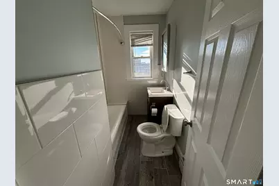 213 Golden Hill Street #6D, Bridgeport, CT 06604 - Photo 12