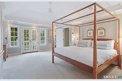 135 Comstock Hill Road, New Canaan, CT 06840 - Photo 20
