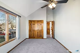 14 Plymouth Ave, Norwalk, CT 06851 - Photo 18