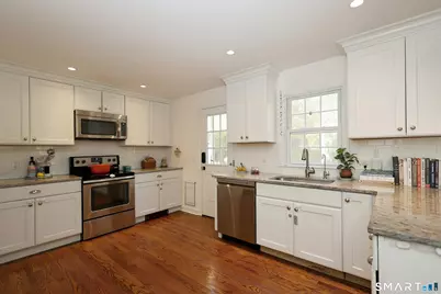 18 Head Of Meadow Road, Newtown, CT 06470 - Photo 20