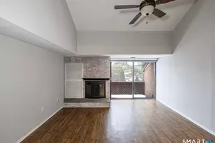 25 Stanley St, West Hartford, CT 06107 - Photo 8