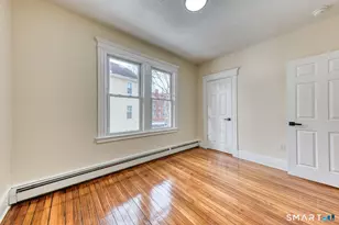 73 Cabot St, Hartford, CT 06112 - Photo 14