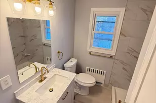 524 Garfield Ave, Bridgeport, CT 06606 - Photo 8