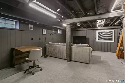 671 Fairview Avenue, Bridgeport, CT 06606 - Photo 24