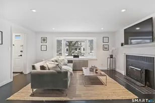 671 Fairview Ave, Bridgeport, CT 06606 - Photo 2