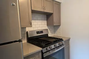 45 Towne House Rd, Hamden, CT 06514 - Photo 4