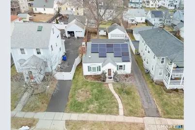 122 Richard Street, West Hartford, CT 06119 - Photo 4