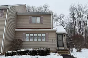 13 Quail Ct, Windsor Locks, CT 06096 - Photo 1