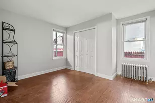 87 Amity St, Hartford, CT 06106 - Photo 8