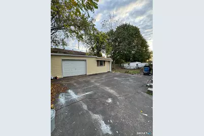 54 Overlook Avenue, New Britain, CT 06053 - Photo 6