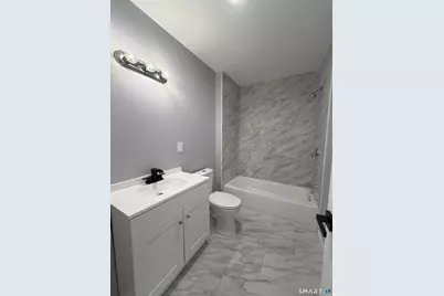 228 Holly Street, Bridgeport, CT 06607 - Photo 22