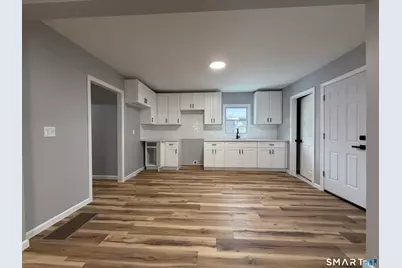 228 Holly Street, Bridgeport, CT 06607 - Photo 10