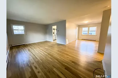 105 Burwood Avenue, Stamford, CT 06902 - Photo 4